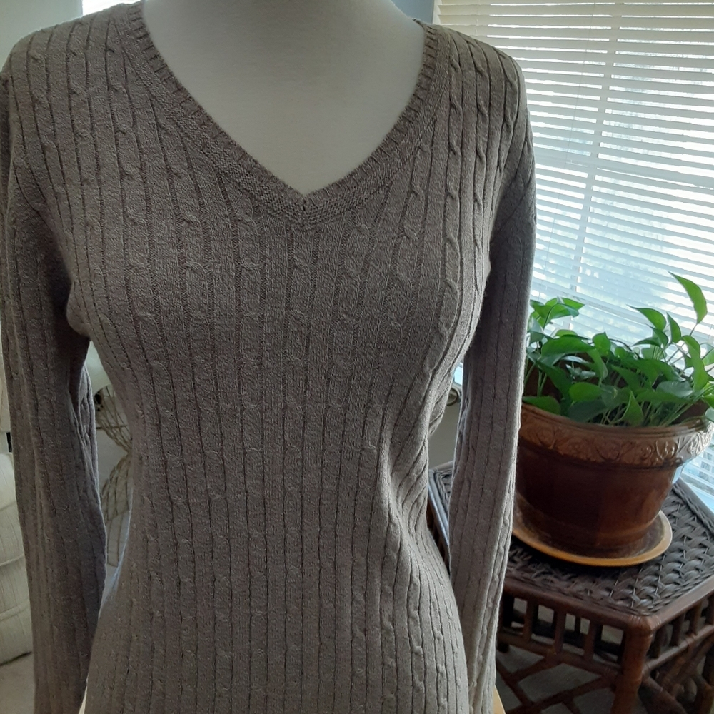 Classic Sweater Heather/ Tan Size L